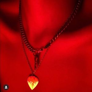 Vitaly Solo Pendant